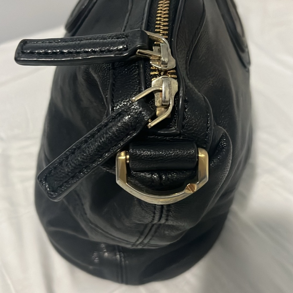 GIVENCHY Nightingale leather in black Made in Italy 🇮🇹 MA0142 - Picture 7 of 8